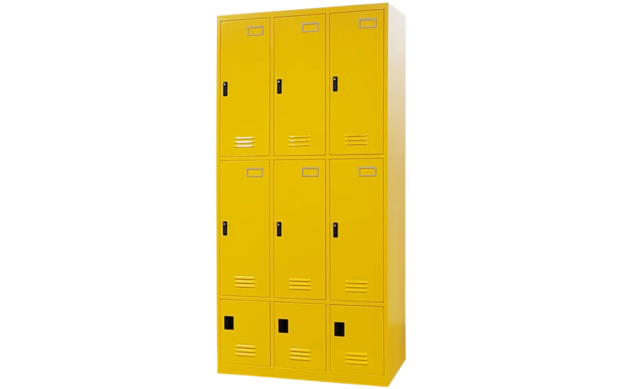 employee2-locker-carousel-4