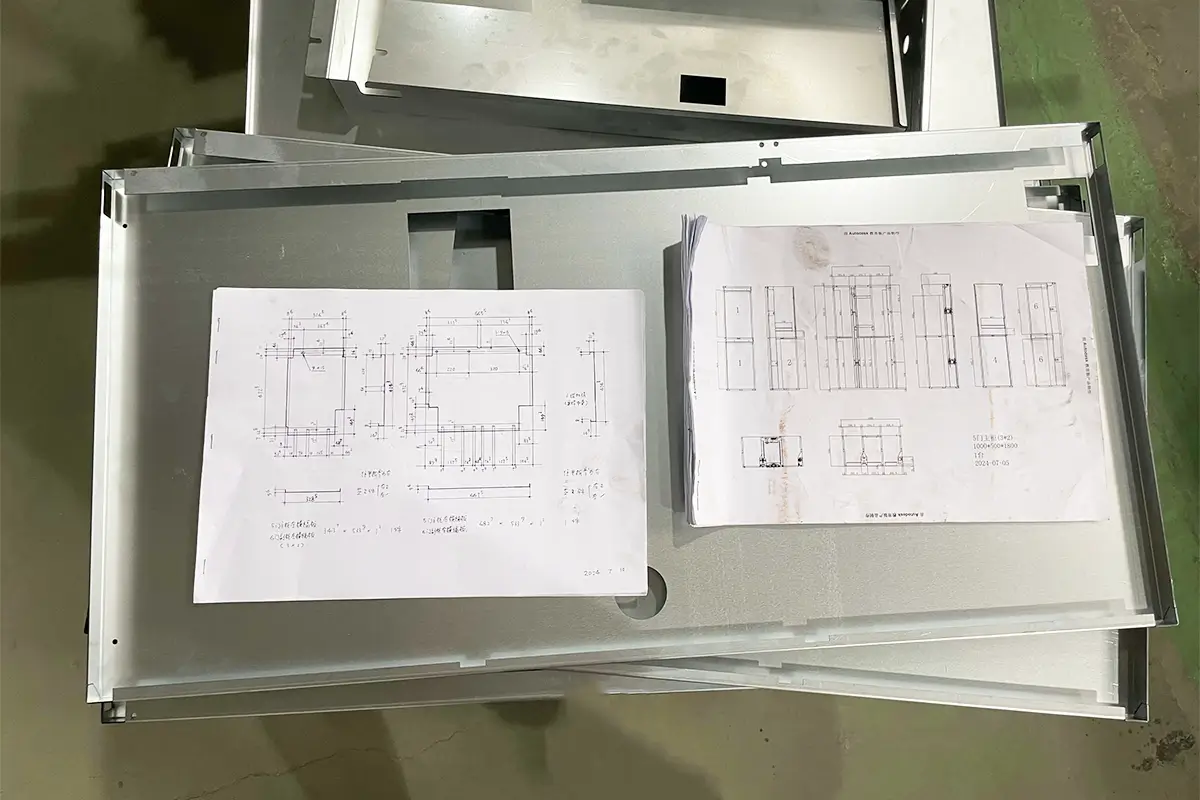 smart locker drawings arrive at the factory